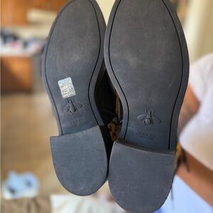 Gucci Black Leather Loafers for Women